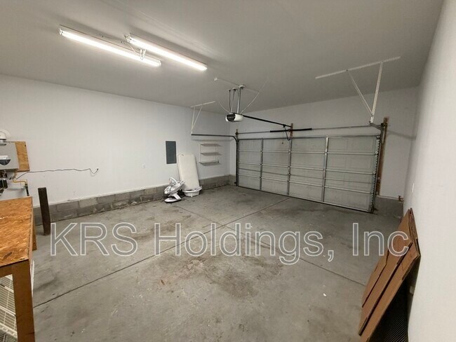 Building Photo - 3503 Sedgefield St