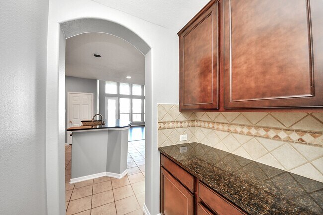 Building Photo - 26706 Bellwood Pines Dr