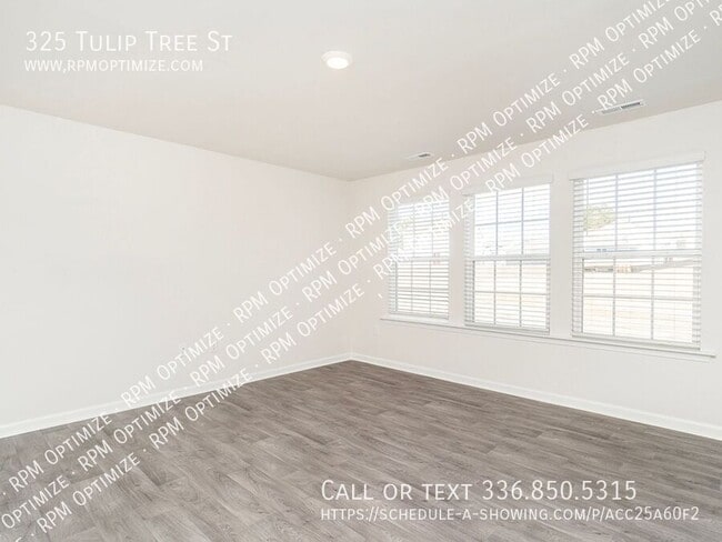 Building Photo - 325 Tulip tree St