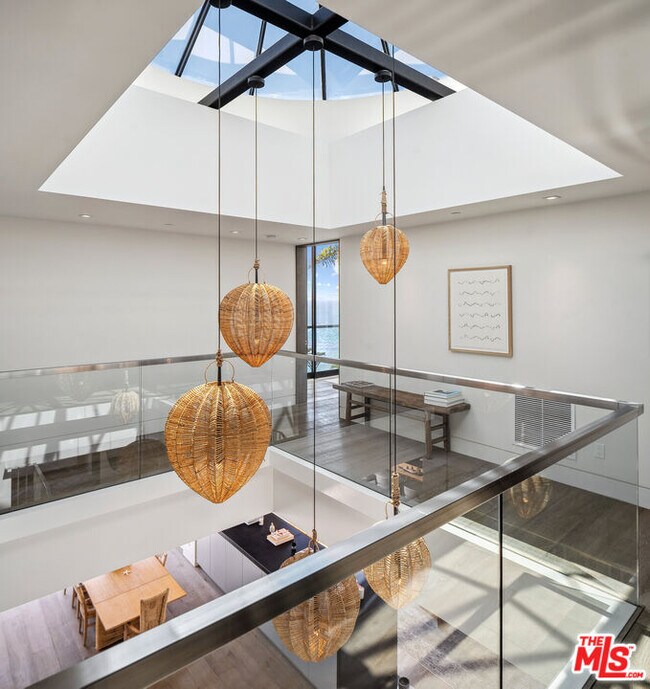 Building Photo - 31824 Seafield Dr