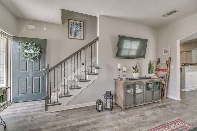 Building Photo - Lovely rental home in Murfreesboro!