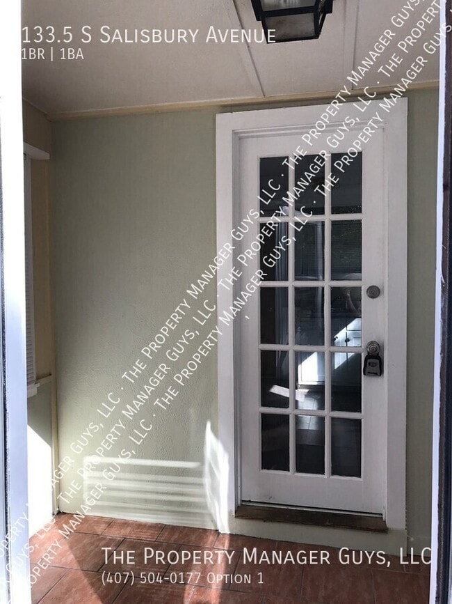 Building Photo - 133.5 S Salisbury Ave