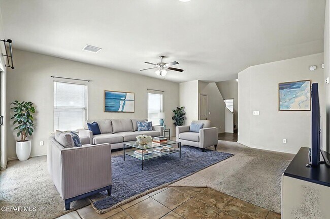Building Photo - 4746 Joseph Rodriguez Dr