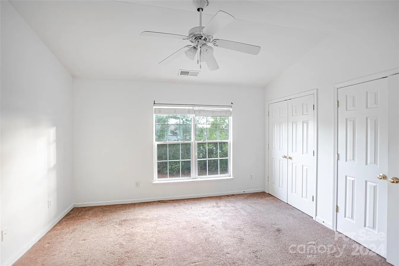 Master Bedroom - 2856 Summergrove Ct