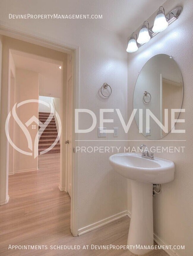 Building Photo - 1470 Black Diamond