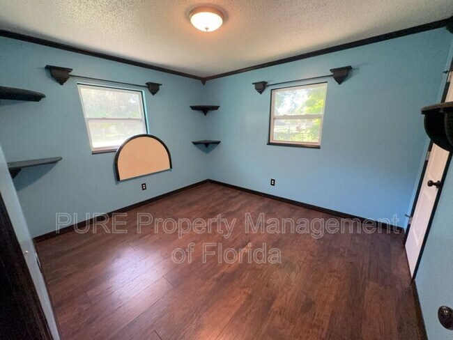 Building Photo - 12300 SE 128th Ct