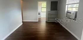 Building Photo - 1320 18th Ave S