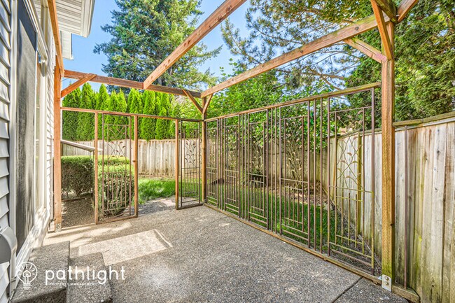 Building Photo - 23834 SW Shady Grove Dr, Sherwood, OR, 97140