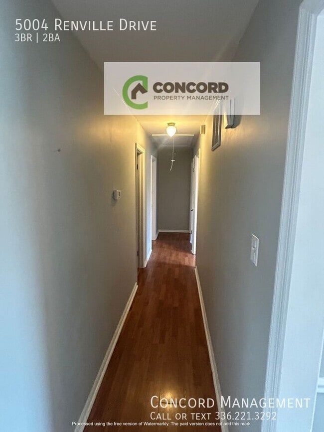 Building Photo - 5004 Renville Dr