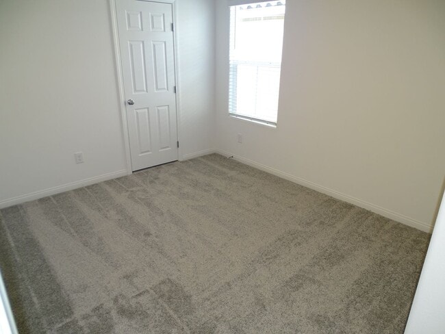 Building Photo - 5 Bedroom Home, 1st Floor Bed and Full Bath, Loft In Inspirada