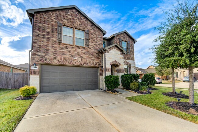 Building Photo - 5027 Brewcastle Ln