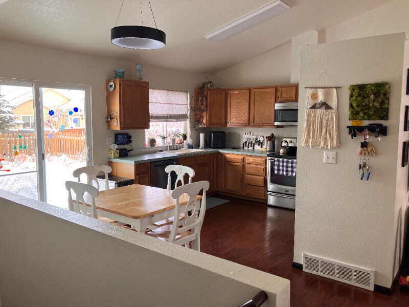 Building Photo - 2451 W 44th St