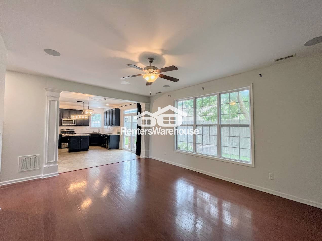 Building Photo - 2425 Brush Creek Ln