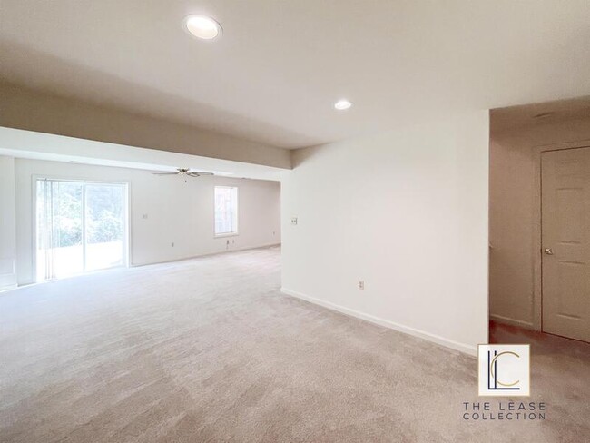 Building Photo - 15412 Overlea Ct