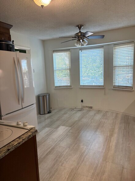 Updated Eat in kitchen - 10300 W 48th St