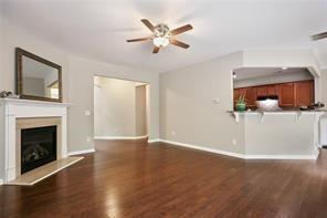 Building Photo - 5835 Weddington Dr