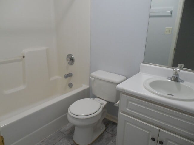 Building Photo - 420 Northrop Pl