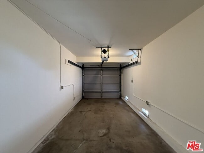 Building Photo - 1732 W 169th Pl