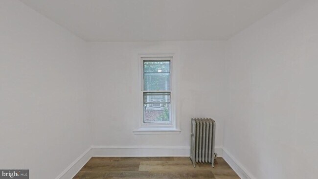Building Photo - 5012 Old York Rd