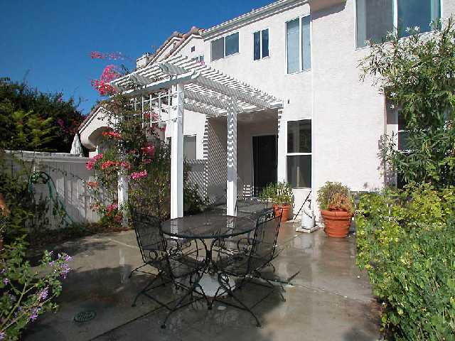 Building Photo - 401 Sanibelle Cir