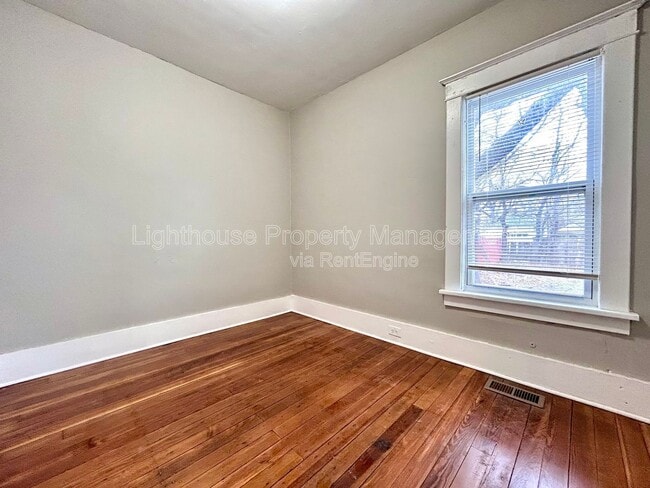 Building Photo - 1768 Elwood St