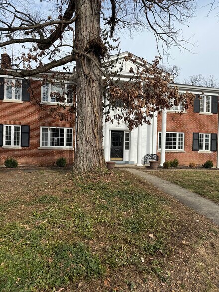 Building Photo - 3146 Portsmouth Ave