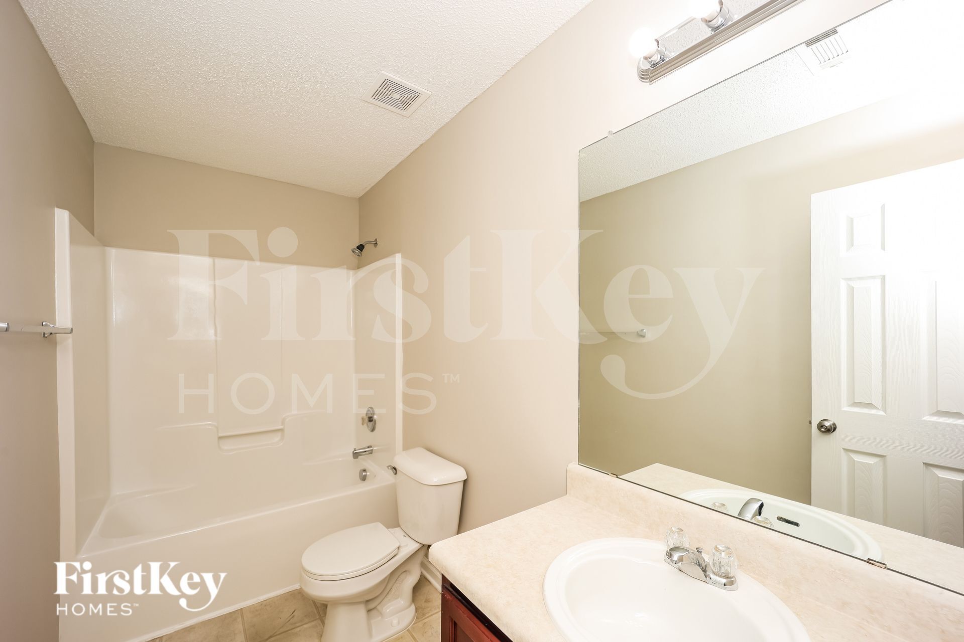 Building Photo - 528 Gristmill Ln