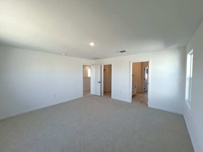 Building Photo - 6209 Caruso Ave