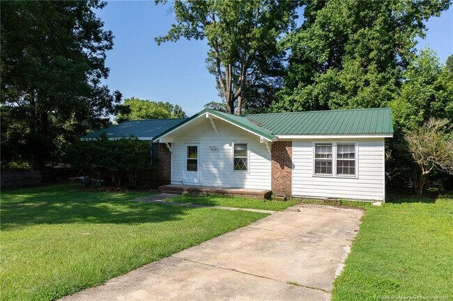 Building Photo - 202 Murray Fork Dr
