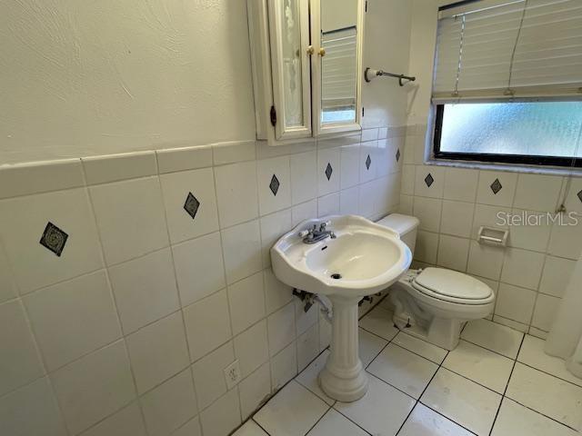 Building Photo - 1114 W Grace St