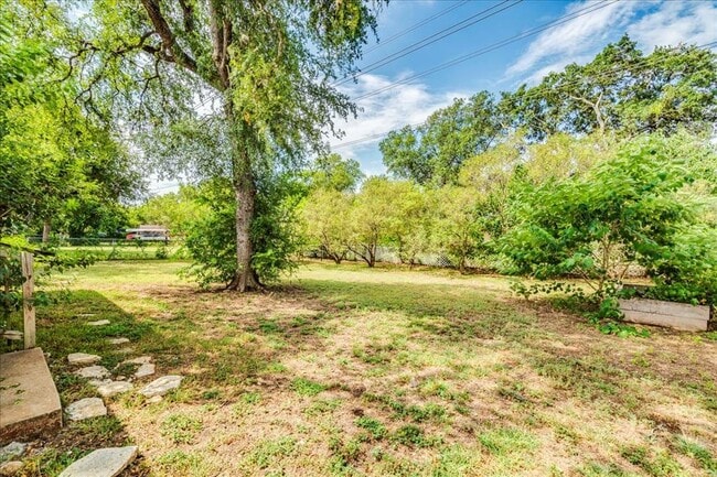 Building Photo - 4712 Frontier Trail