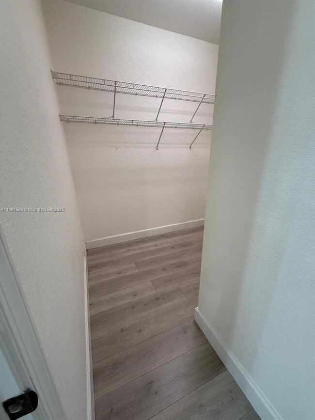 Building Photo - 705 SW 147th Ave