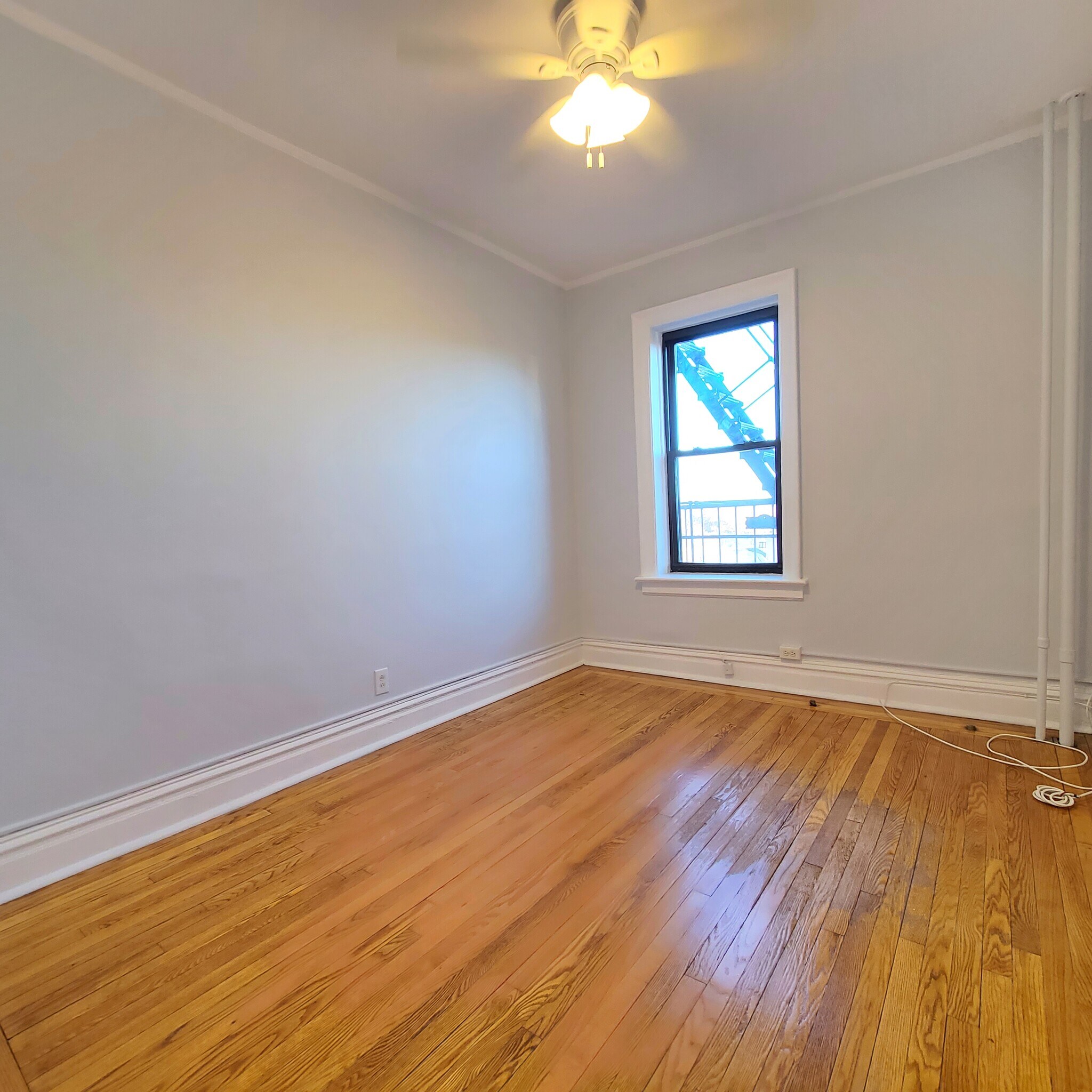 Building Photo - 7612 Park Ave