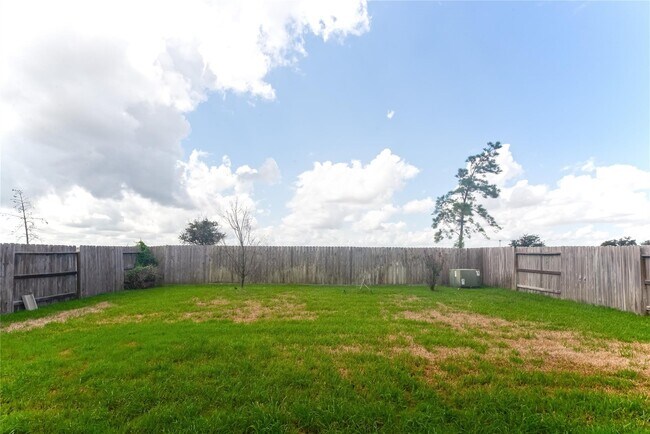 Building Photo - 24015 Adobe Ridge Ln