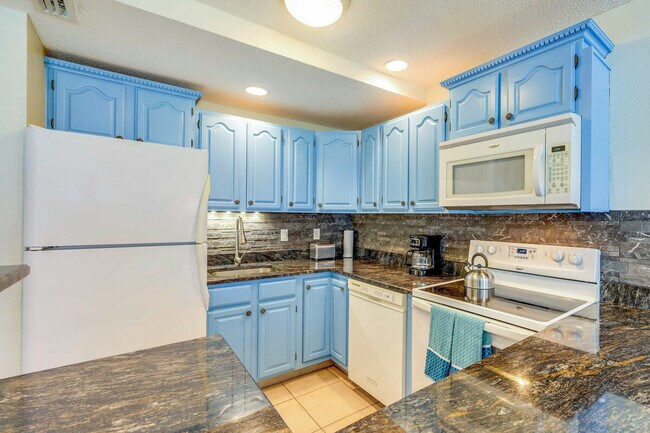 Building Photo - 2750 Ocean Shore Blvd