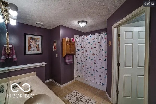 Building Photo - 1743 Park N Way