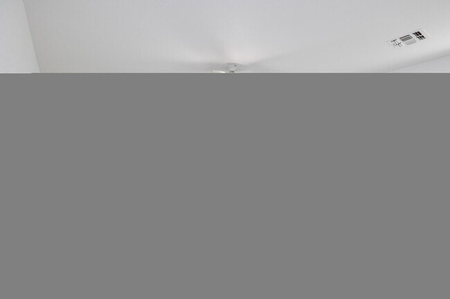 Building Photo - 7500 E Deer Valley Rd