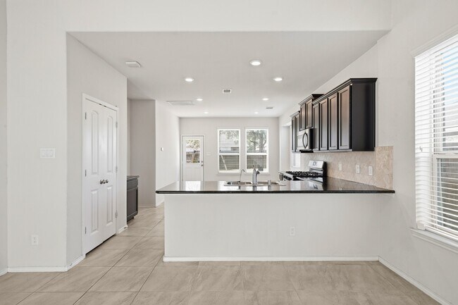 Building Photo - 4317 Chester Forest Ct