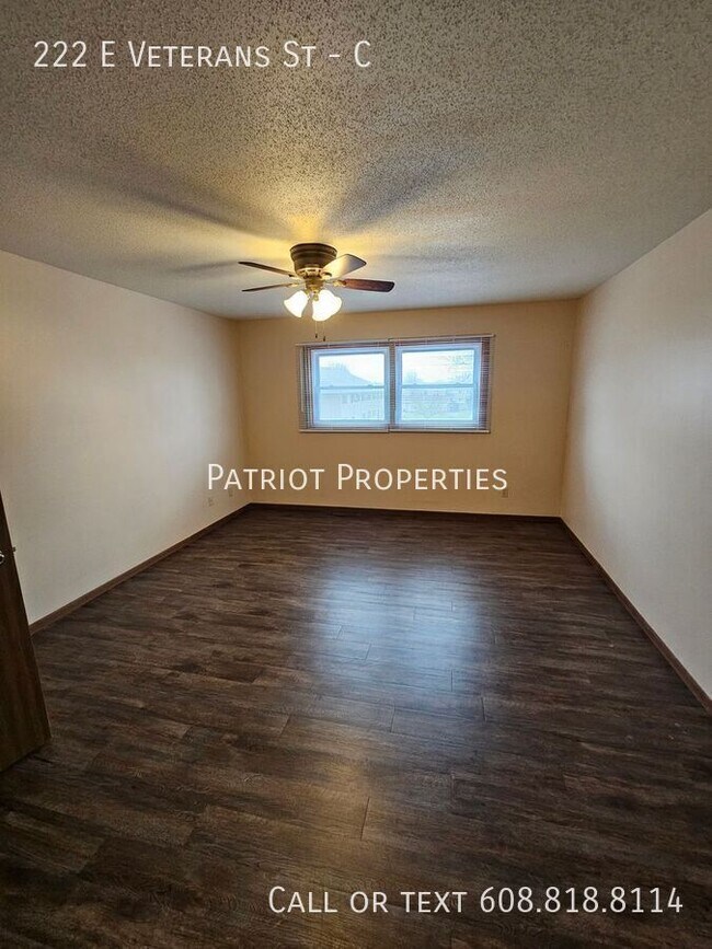 Building Photo - 222 E Veterans St