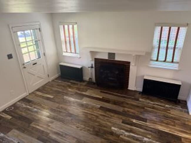 Building Photo - 320 Atkins Ave