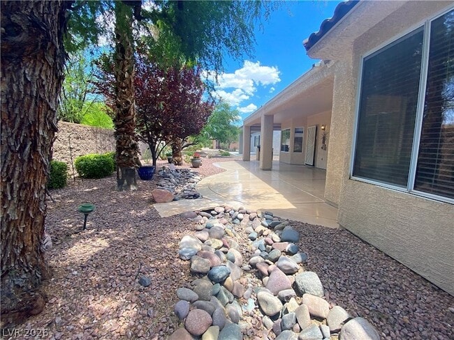 Building Photo - 3022 Seaford Peak Dr