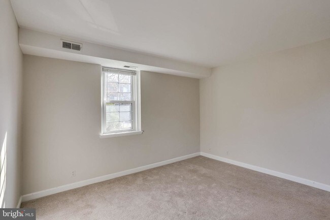 Building Photo - 4845 28th St S