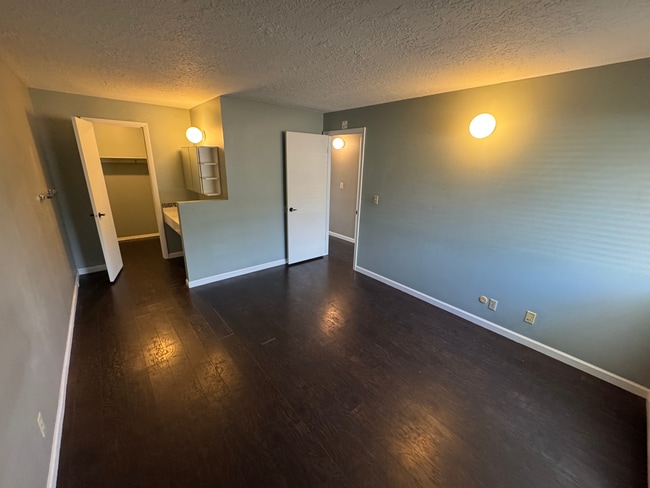 Building Photo - 1780 E 5625 S
