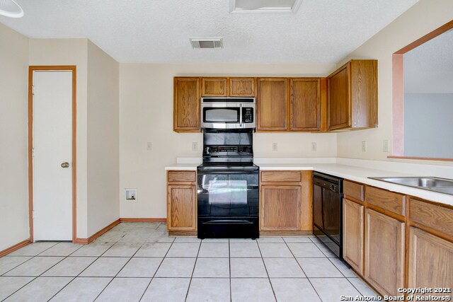 Building Photo - 6927 Sundew Creek
