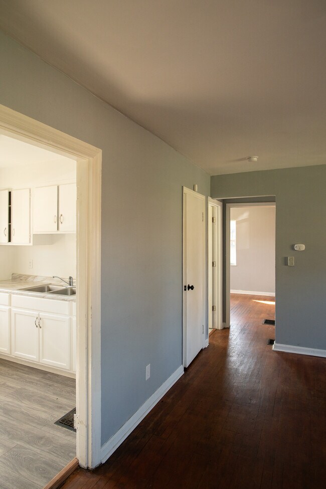 Building Photo - 3668-3674 Karwin Dr