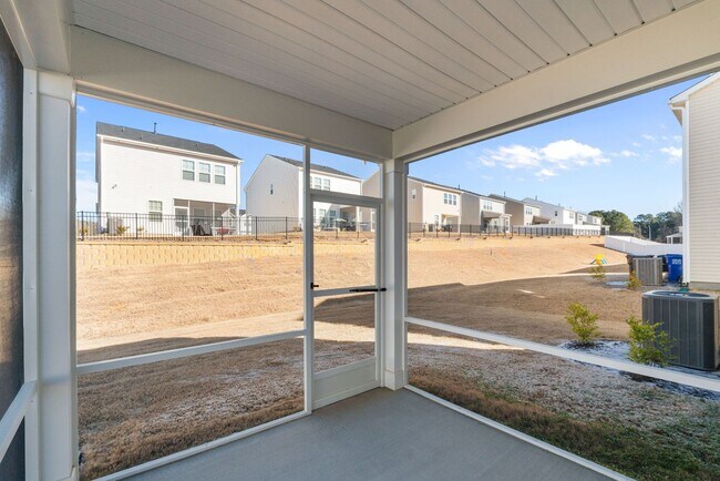 Building Photo - Beautiful 2-Story 4 Bedroom, 3 Bath Home in Angier — Just 30 Minutes from Downtown Raleigh