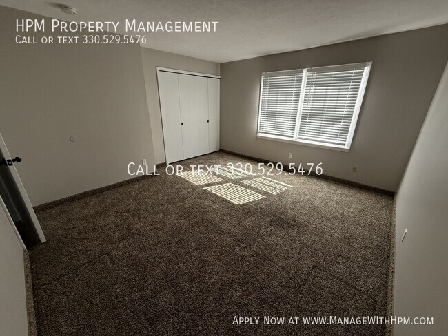 Building Photo - 10002 Delores Dr