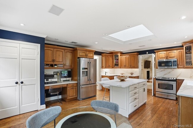 Building Photo - 1120 Cove Edge Rd