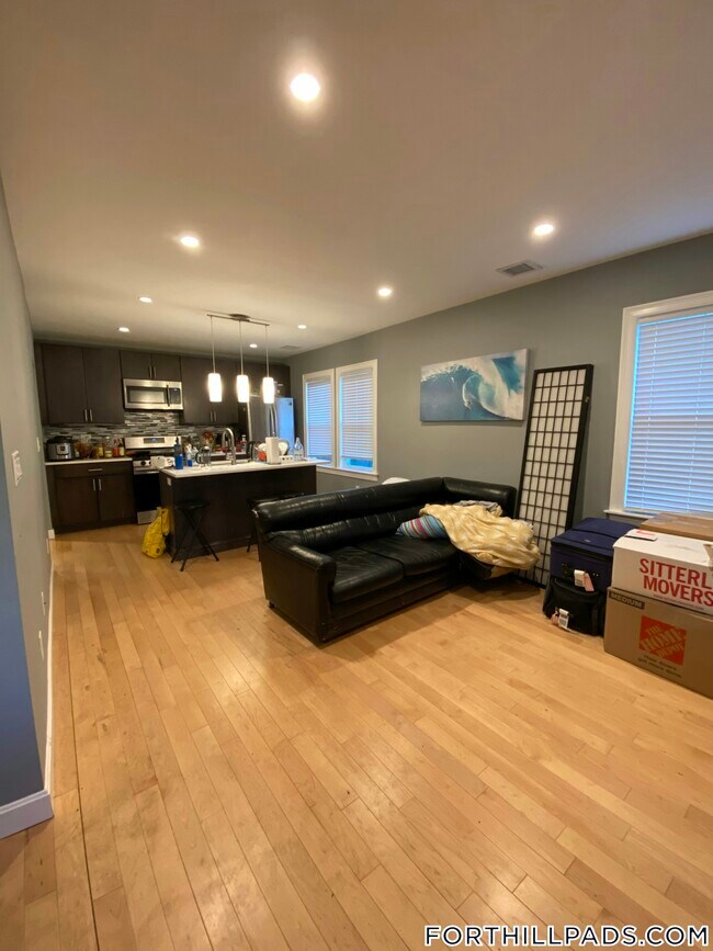 Building Photo - 31-33 Thornton St.