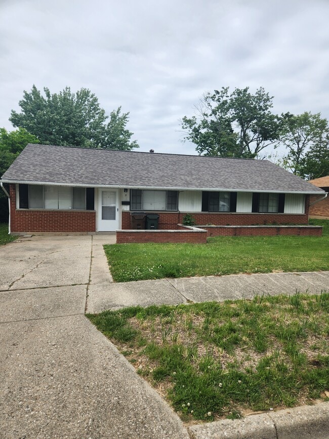 Building Photo - 3 Brookhaven Dr